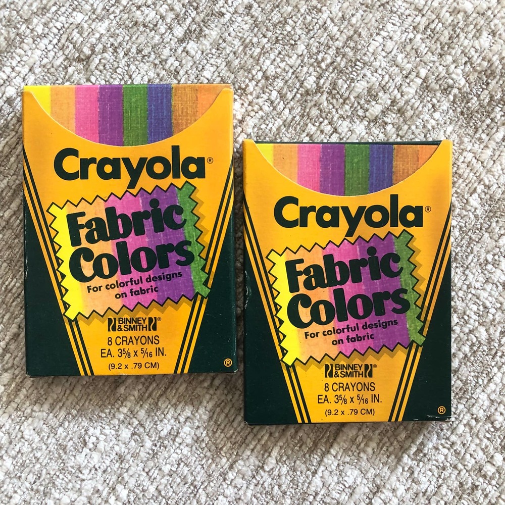 vintage NIP Crayola Fabric Colors set of 2 8 crayons each 1985 sewing art draw